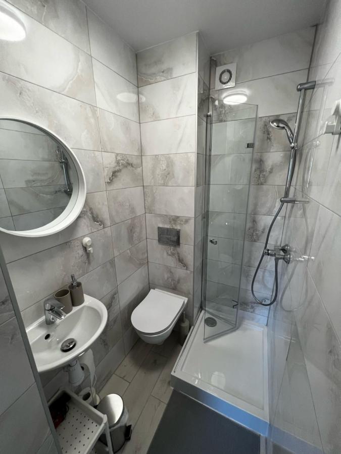 Sun & Fun Apartment วาดีสวาโวโว ภายนอก รูปภาพ